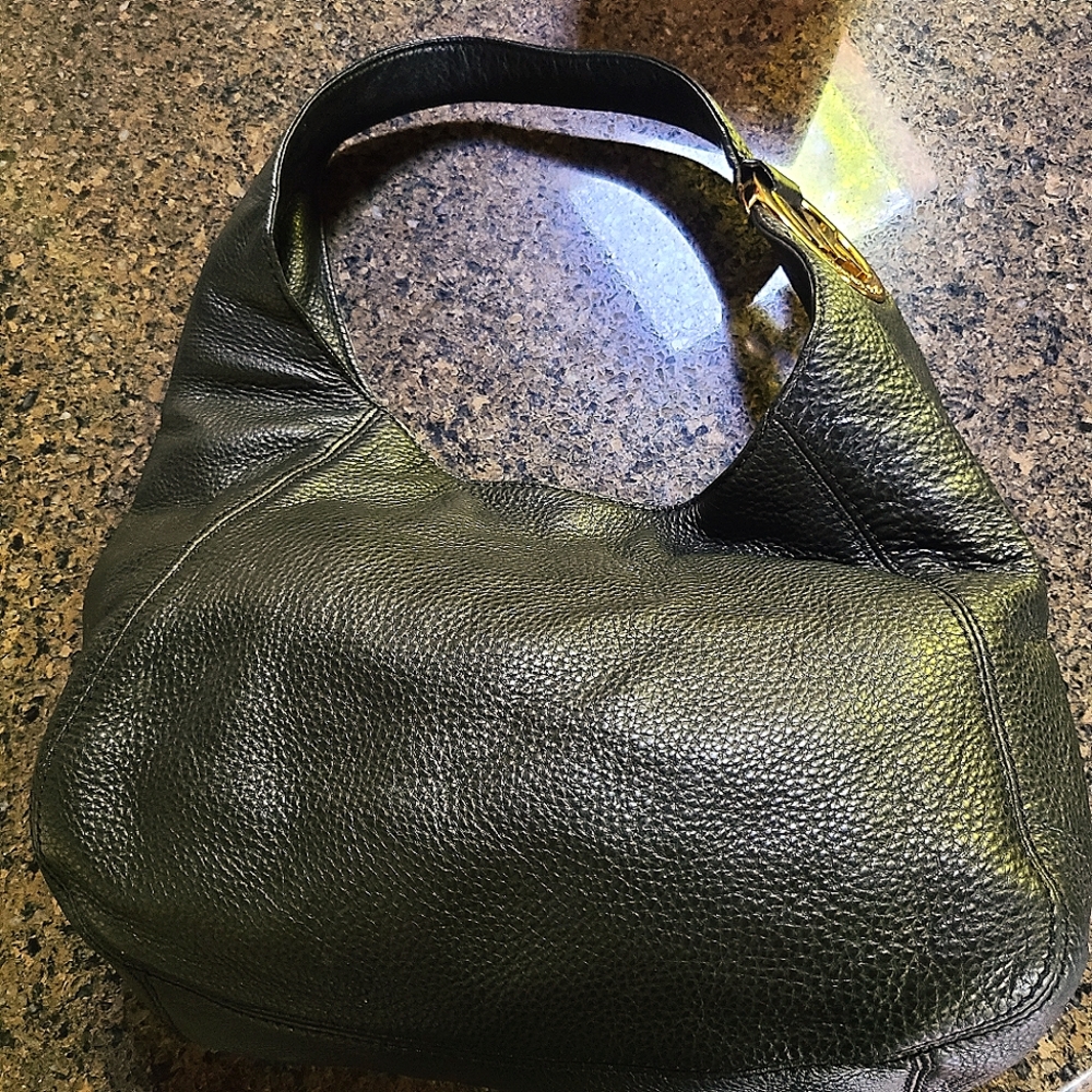 EUC Michael Kors Black Pebbled Leather Hobo